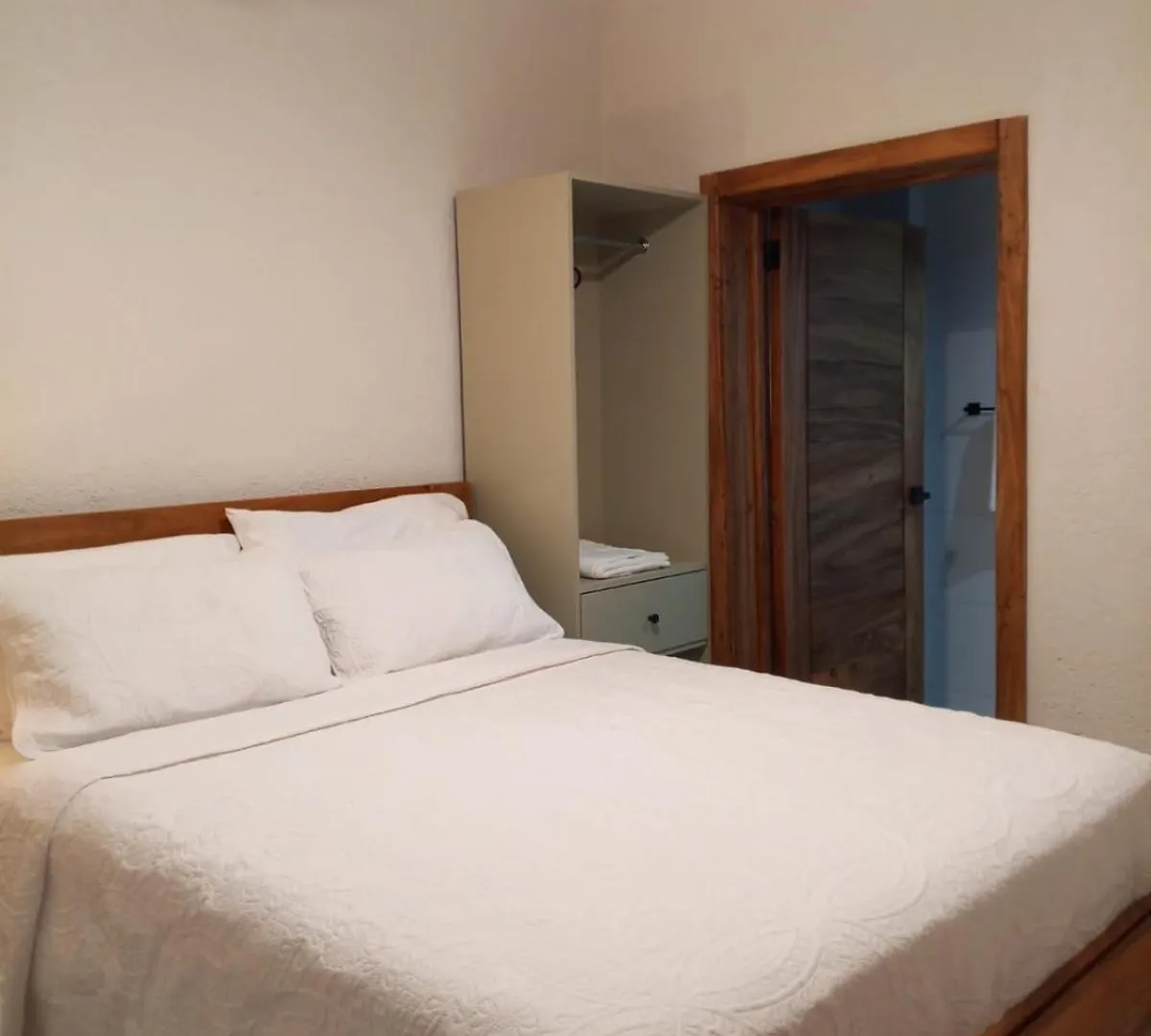 Hotel Ejecutivo Constanza Dominikana